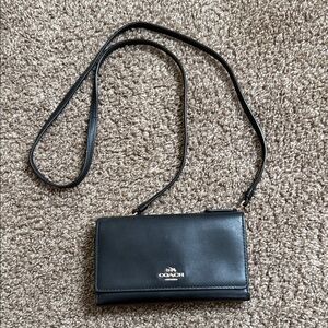 Coach Downtown Leather crossbody walet/purse